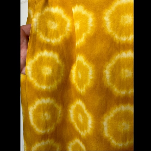 J. CREW Mini Skirt Tie Dye Sunflower Yellow Silk Linen Lined Exposed Zipper - Picture 5 of 8